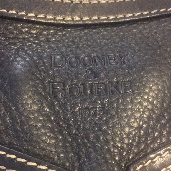Dooney &bourke leather handbag - Picture 6 of 6